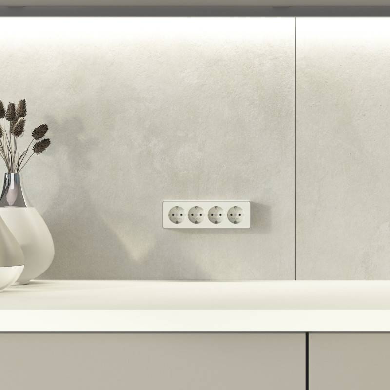 Розетка Werkel W5072204 слоновая кость