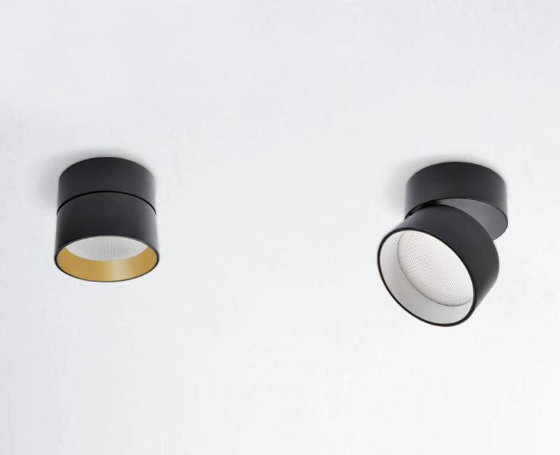 Спот ITALLINE IT02-005 black 3000K