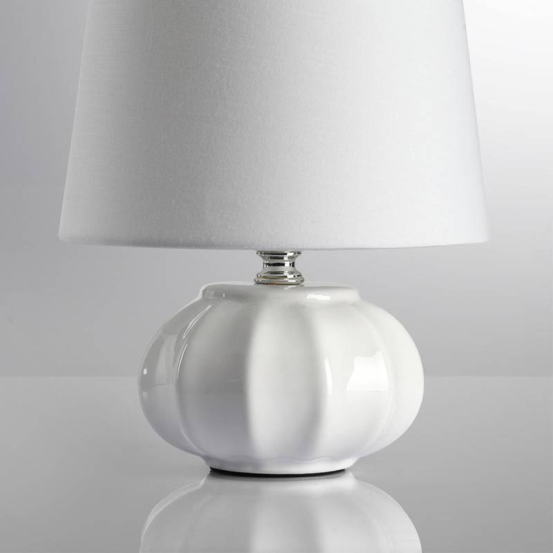 Настольная лампа LUMION 8145/1T