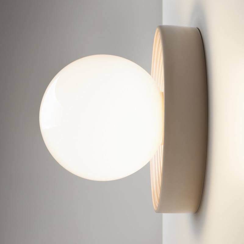 Бра Maytoni MOD403WL-01BG