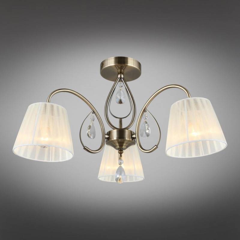 Накладная люстра Omnilux OML-56617-03