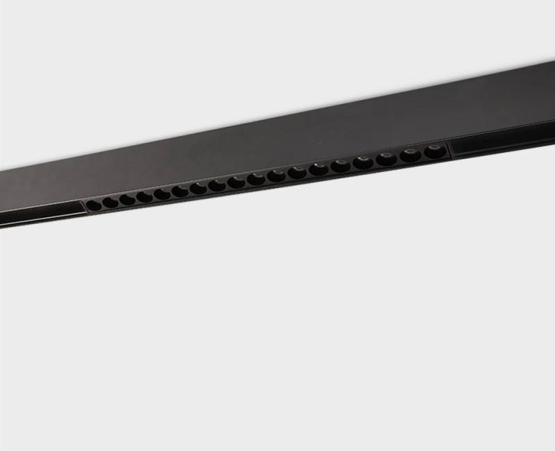 Светильник на шине ITALLINE IT012-5022 black 3000K