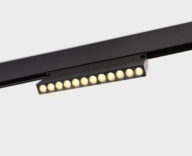 Светильник на шине ITALLINE IT012-5023 black 3000K