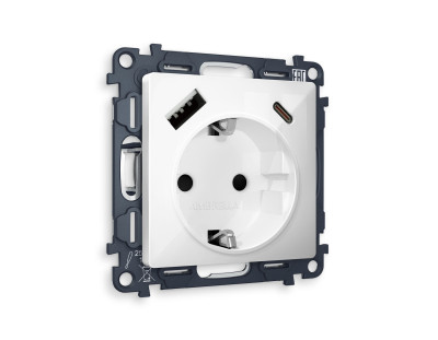 Розетка Ambrella Volt MA110010