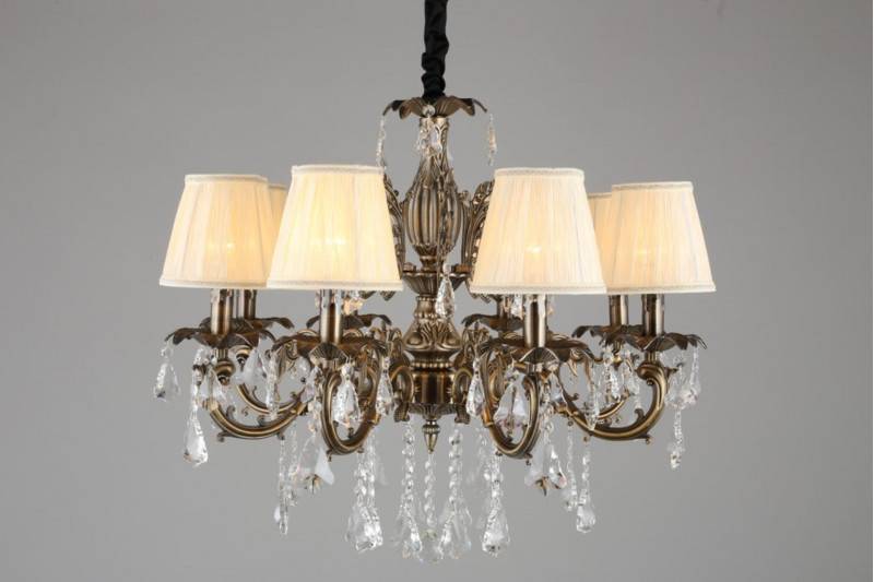 Подвесная люстра Omnilux OML-30813-08