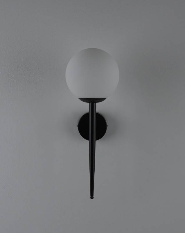 Бра Moderli V11562-1W