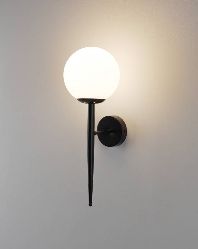 Бра Moderli V11562-1W