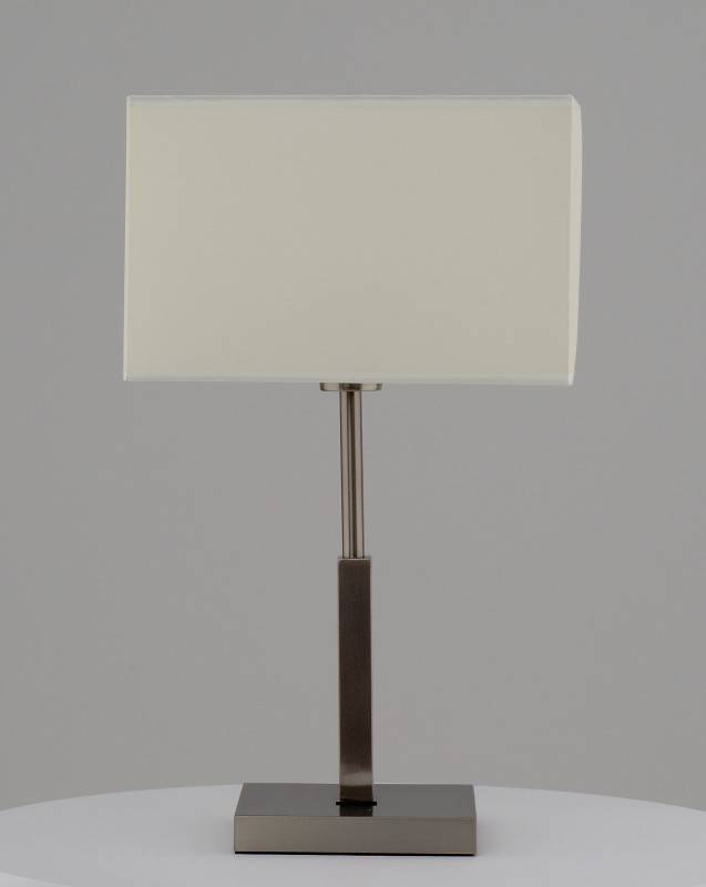 Настольная лампа Moderli V11138-1T