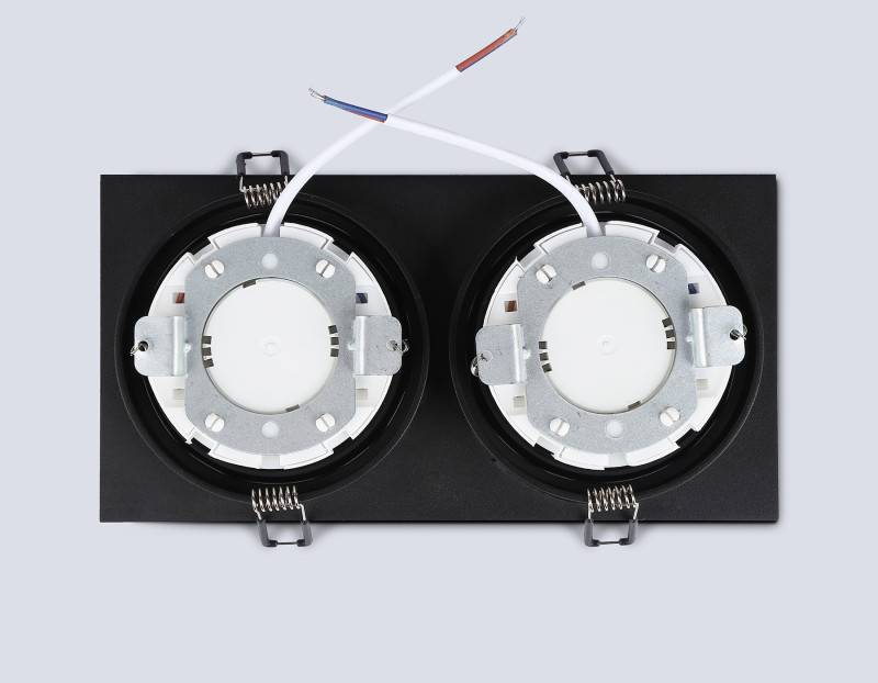 Встраиваемый светильник Ambrella Light TN51827