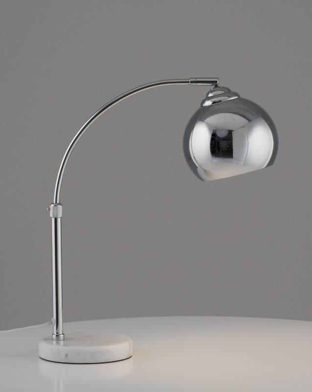 Настольная лампа Moderli V11339-1T