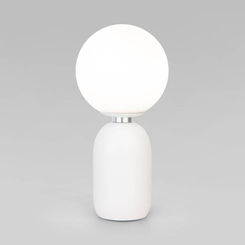 Настольная лампа Eurosvet 01197/1 белый