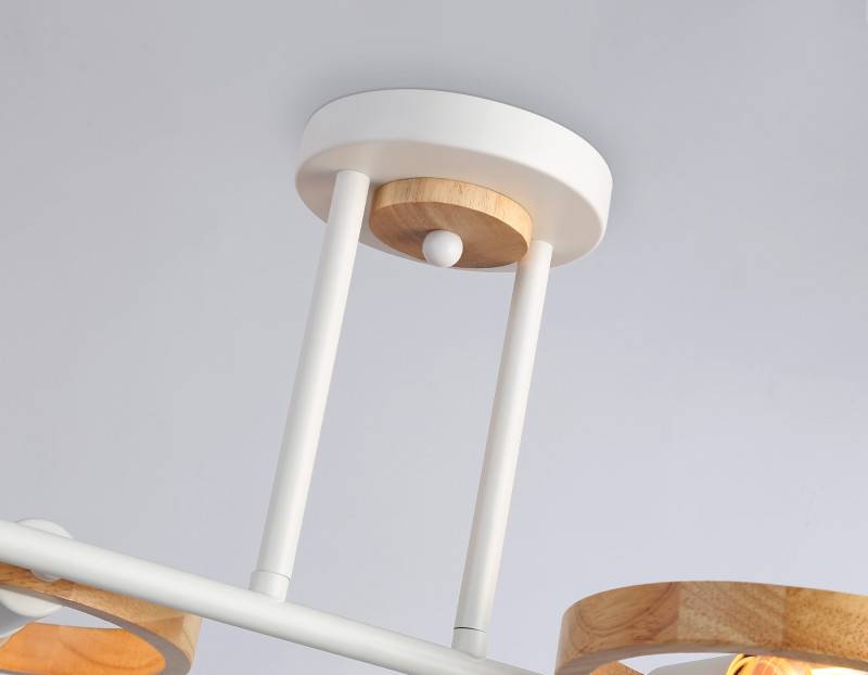 Люстра на штанге Ambrella Light TR8247