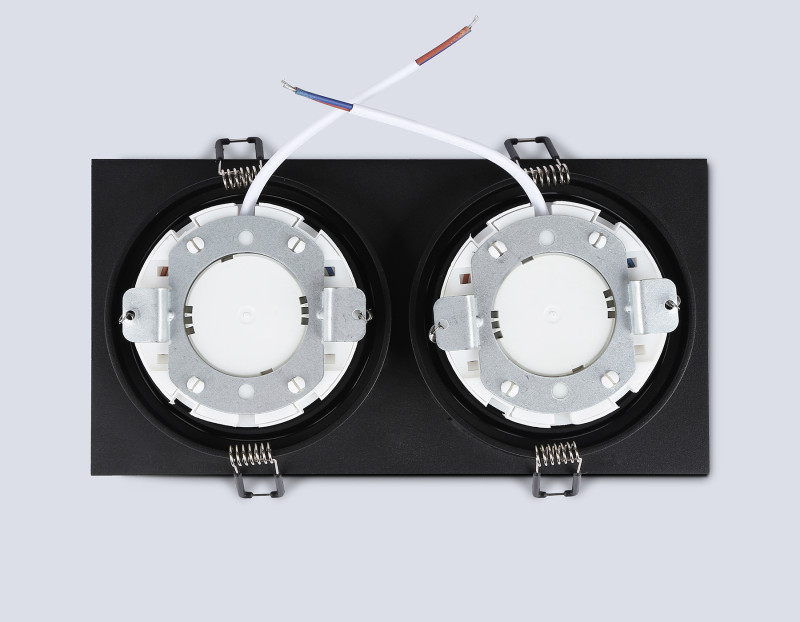 Встраиваемый светильник Ambrella Light TN51827