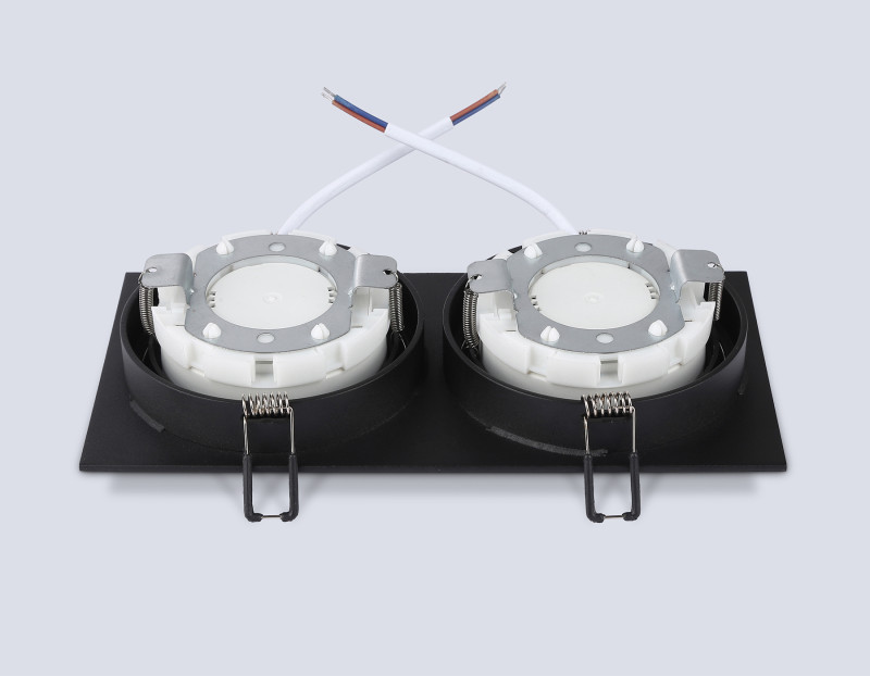 Встраиваемый светильник Ambrella Light TN51827