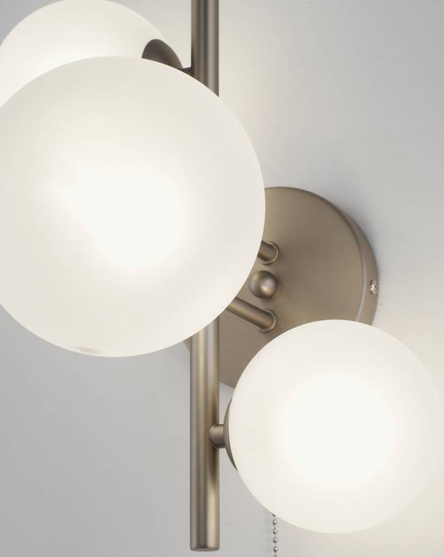 Бра Moderli V11464-3W