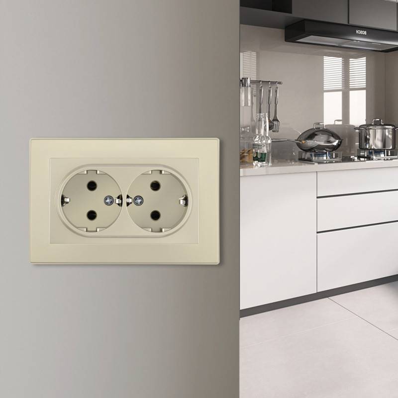 Розетка Arte Milano SET06-double-40-2 shampan