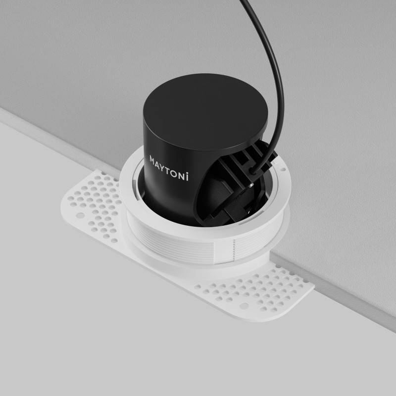Встраиваемый светильник Maytoni DL127-8W3K-TRS-B