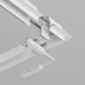 Соединитель угловой внешний для треков накладных Maytoni Accessories for tracks TRA004CL-22W