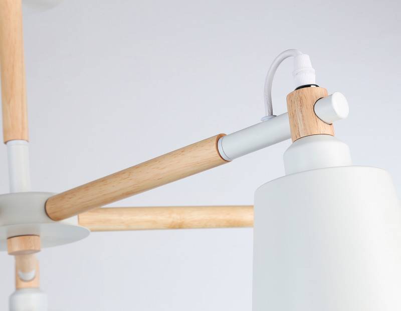 Люстра на штанге Ambrella Light TR82208