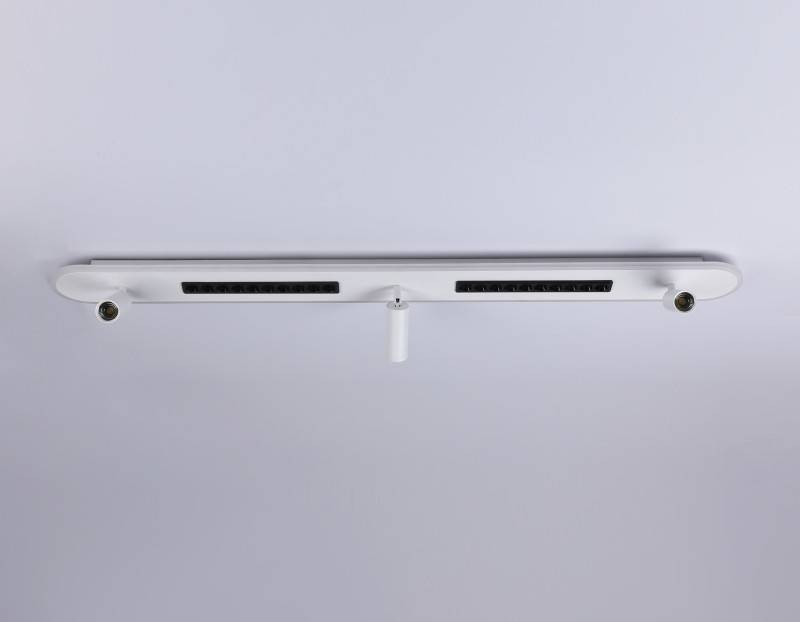 Накладной светильник Ambrella Light FL51451