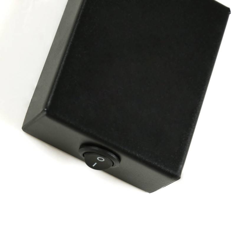 Спот Favourite 1957-1W