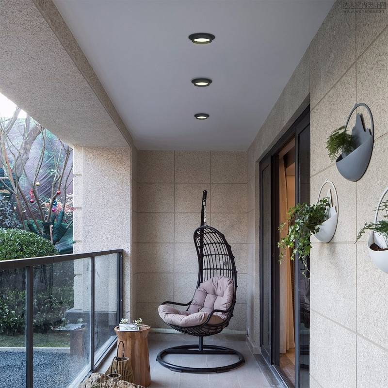 Влагозащищенный светильник Favourite 4674-1U