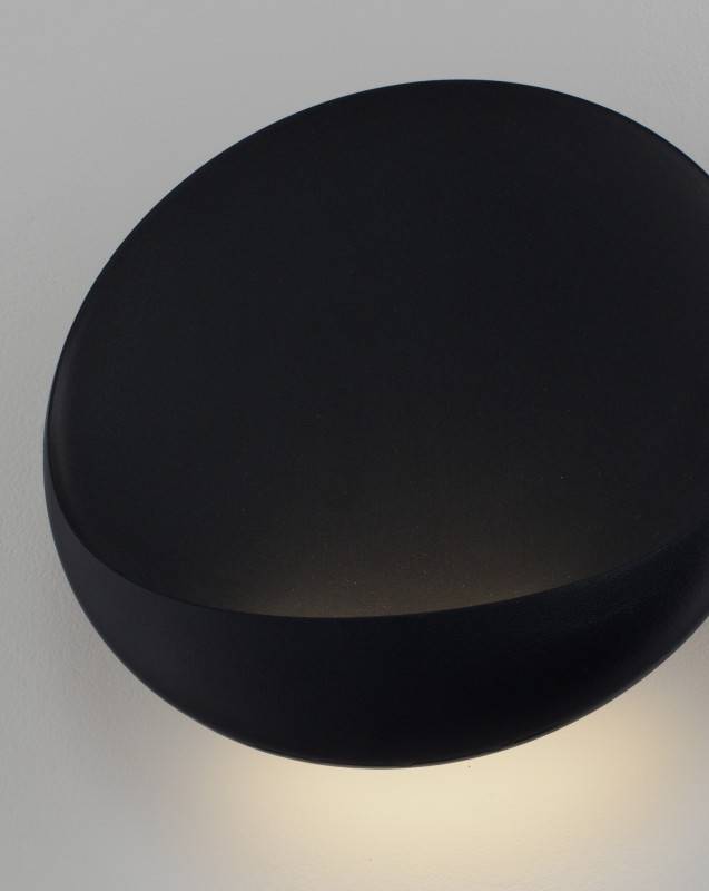 Бра Moderli V11217-WL