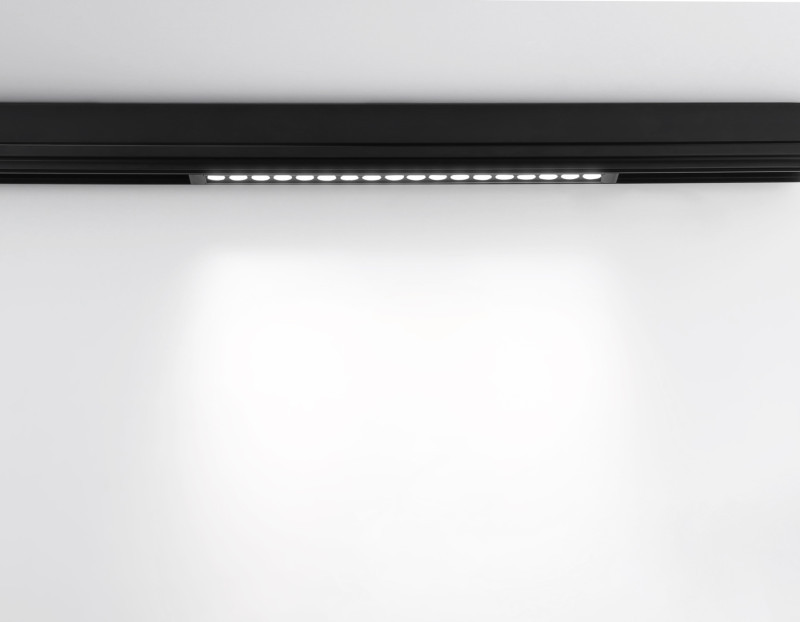 Светильник на шине Ambrella Light GL1730