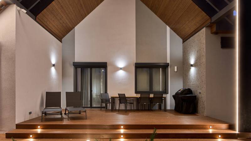 Светильник для ступеней Maytoni O038-L3B