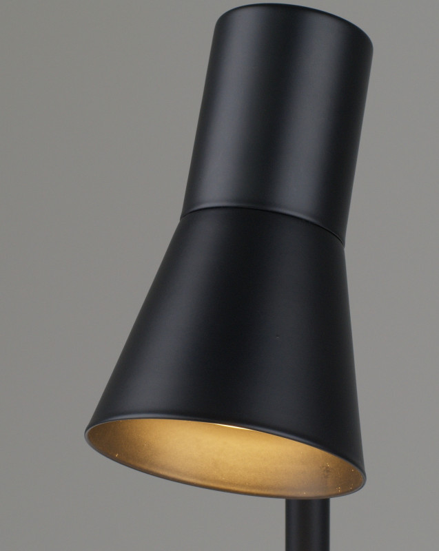 Настольная лампа Moderli V11323-1T