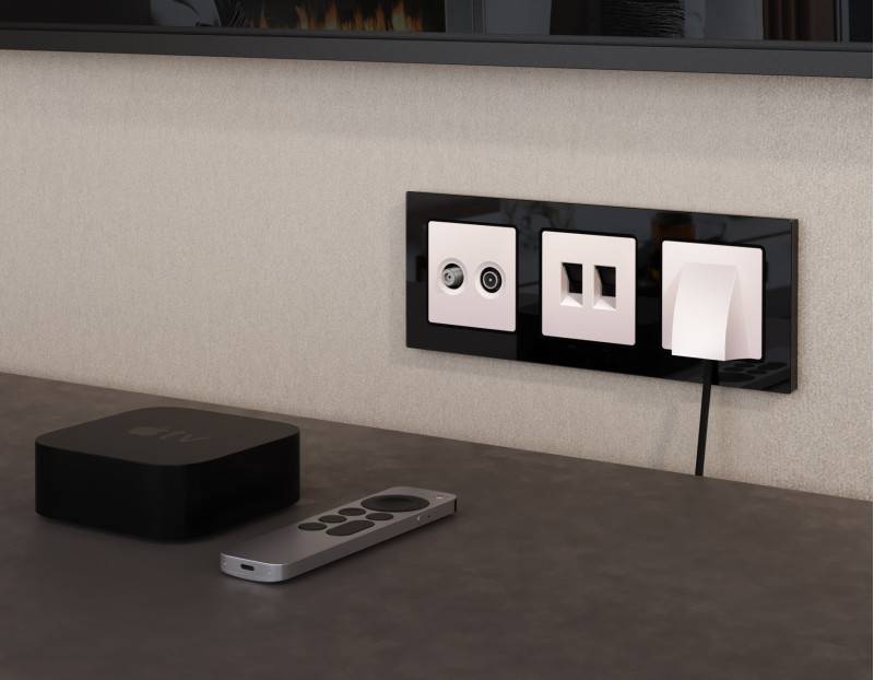 Розетка Ambrella Volt MA212110