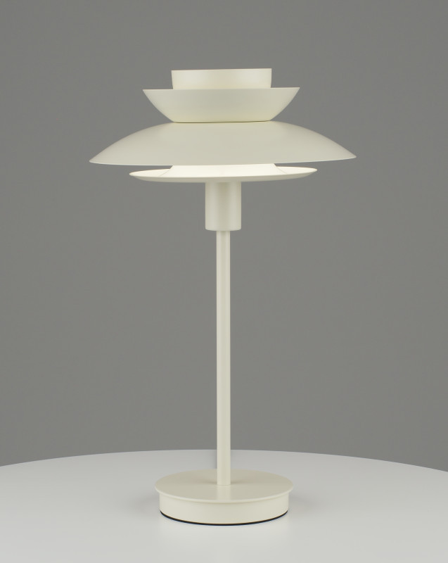 Настольная лампа Moderli V11297-1T