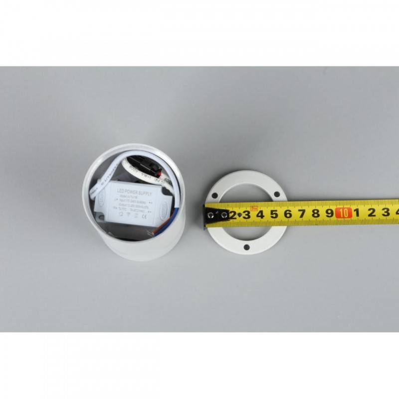 Накладной светильник Omnilux OML-100009-05