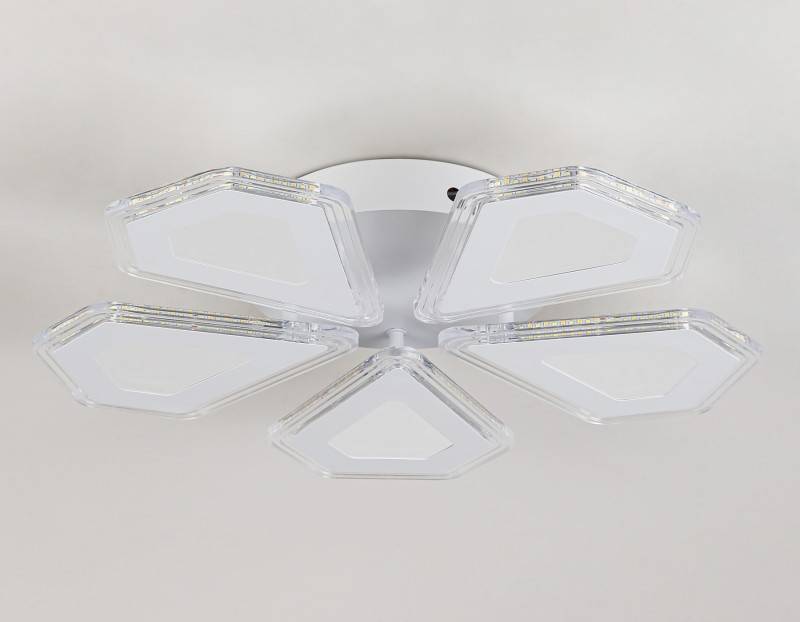 Накладная люстра Ambrella Light FA4030