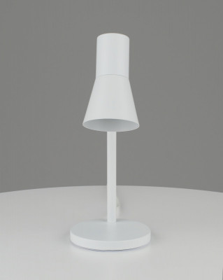 Настольная лампа Moderli V11324-1T