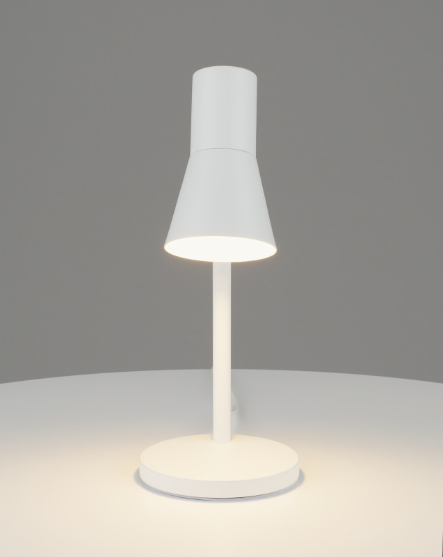 Настольная лампа Moderli V11324-1T