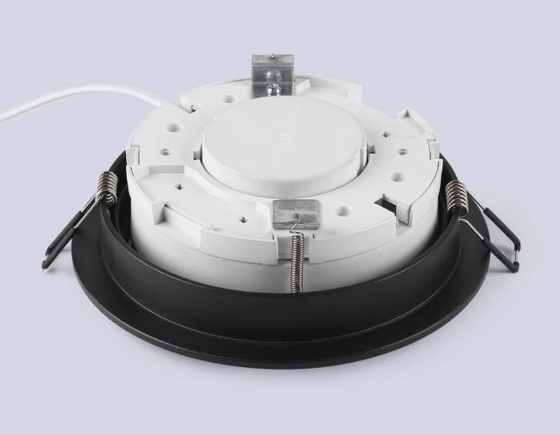 Влагозащищенный светильник Ambrella Light TU6604