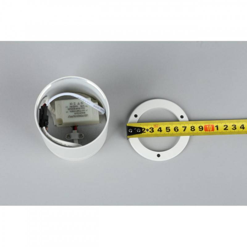 Накладной светильник Omnilux OML-100109-12