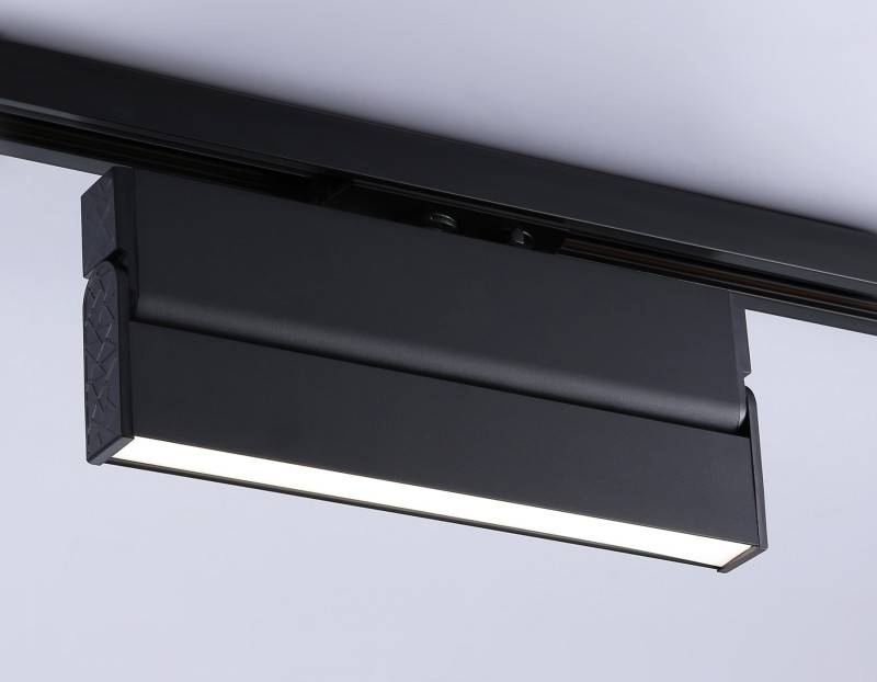 Светильник на шине Ambrella Light GL6808