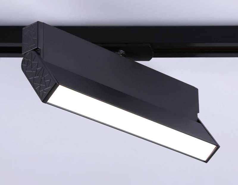 Светильник на шине Ambrella Light GL6808