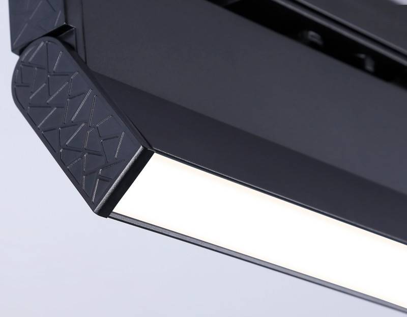 Светильник на шине Ambrella Light GL6808