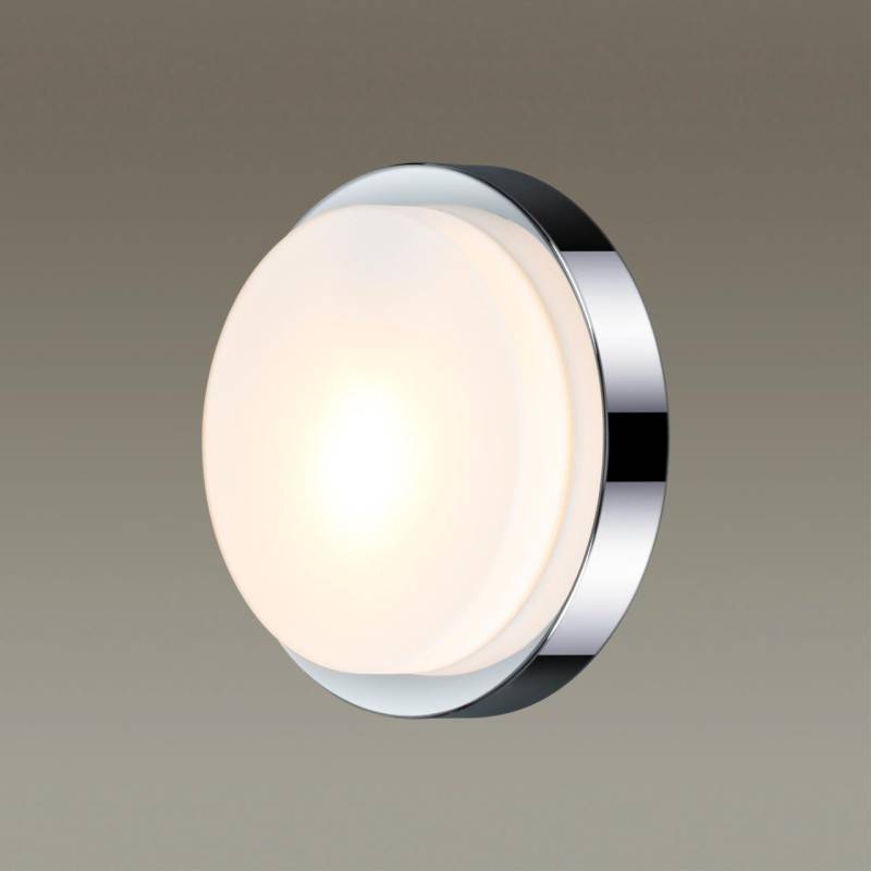 Накладной светильник Odeon Light 2746/1C