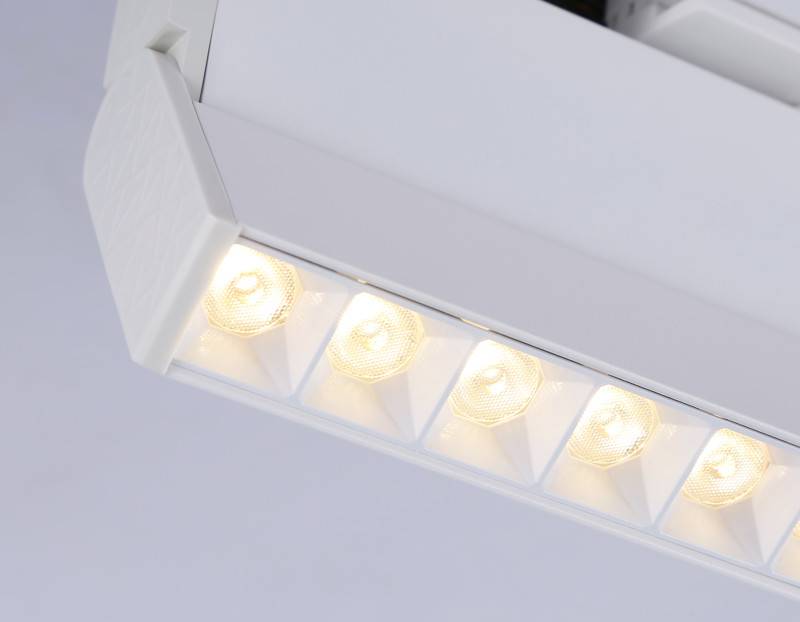 Светильник на шине Ambrella Light GL6815