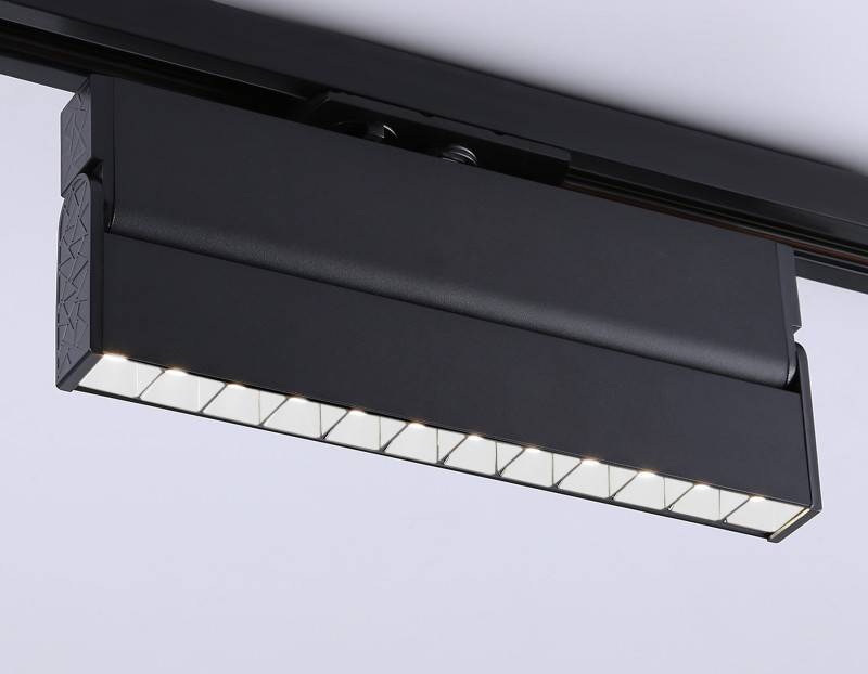 Светильник на шине Ambrella Light GL6819
