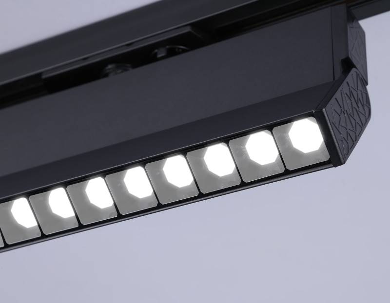 Светильник на шине Ambrella Light GL6819