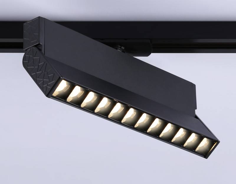 Светильник на шине Ambrella Light GL6817