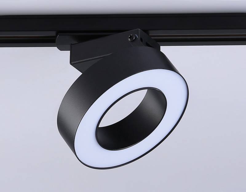 Светильник на шине Ambrella Light GL6868