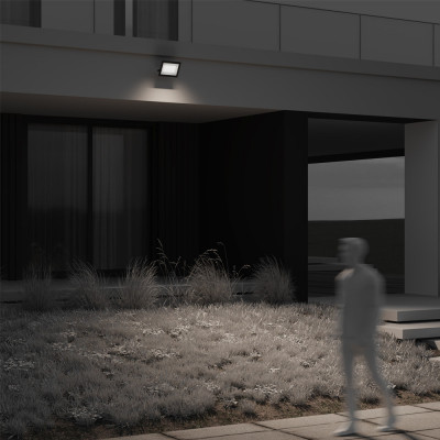 Прожектор Maytoni FL001-L100B4K