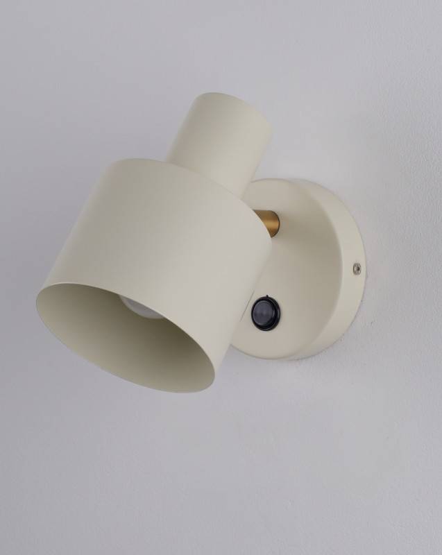 Спот Moderli V11272-1W