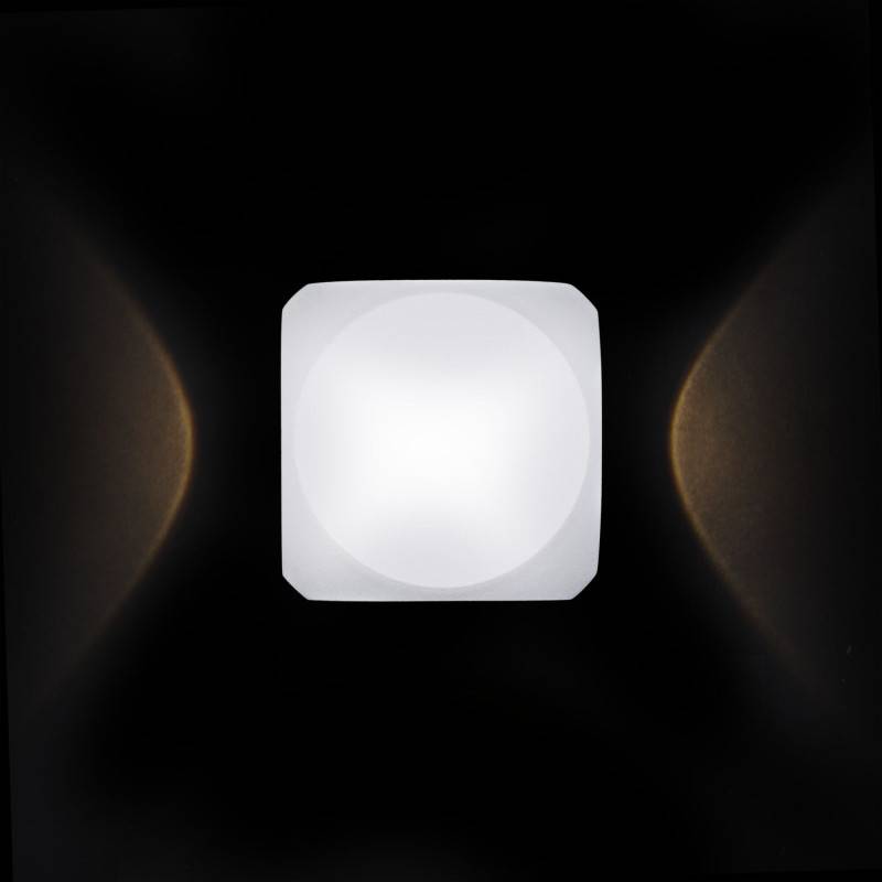 Светильник настенный Maytoni O015WL-L4W